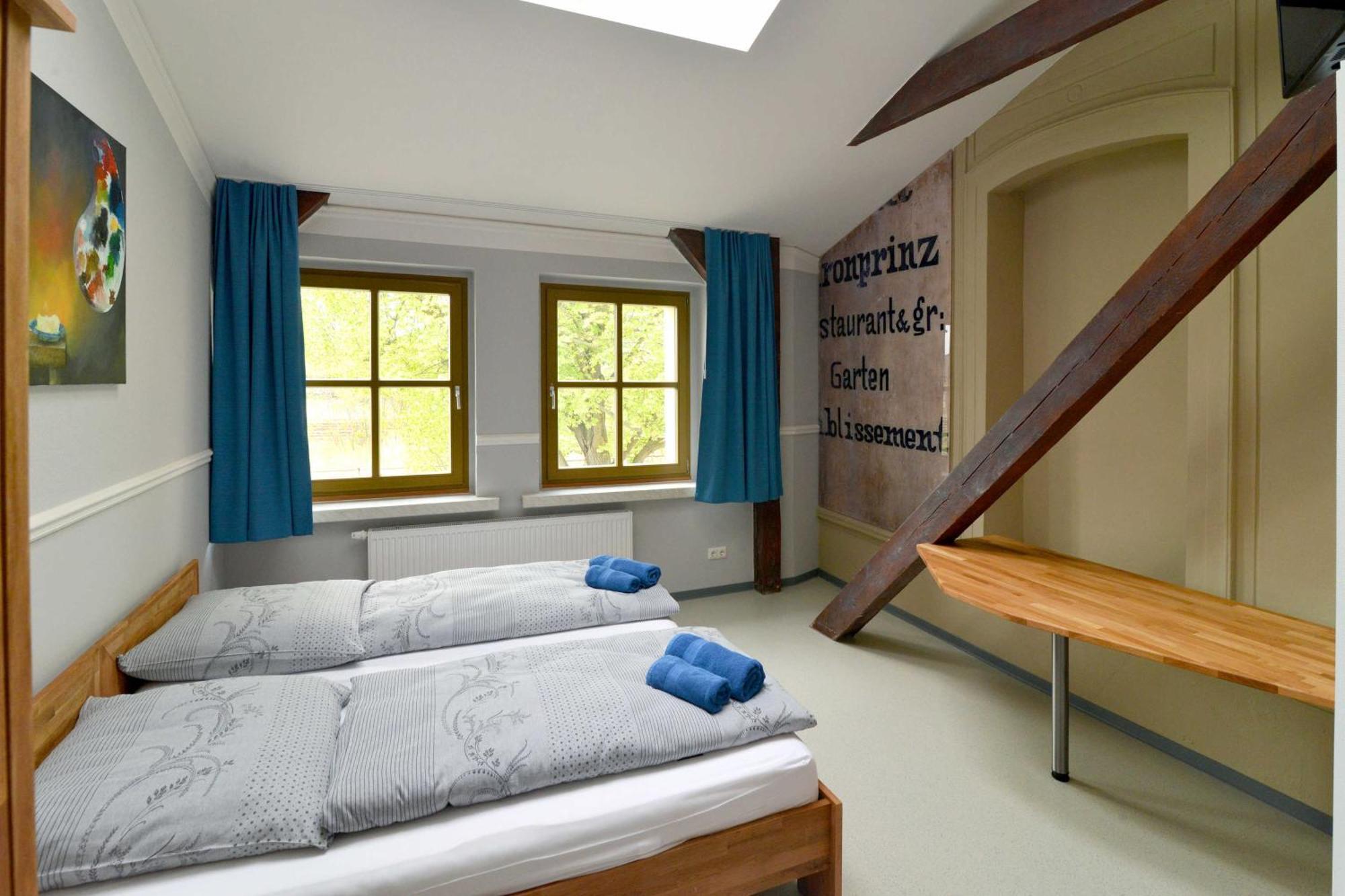 Hostel in Guben Buitenkant foto
